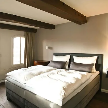 Hotel Anno 1216-3